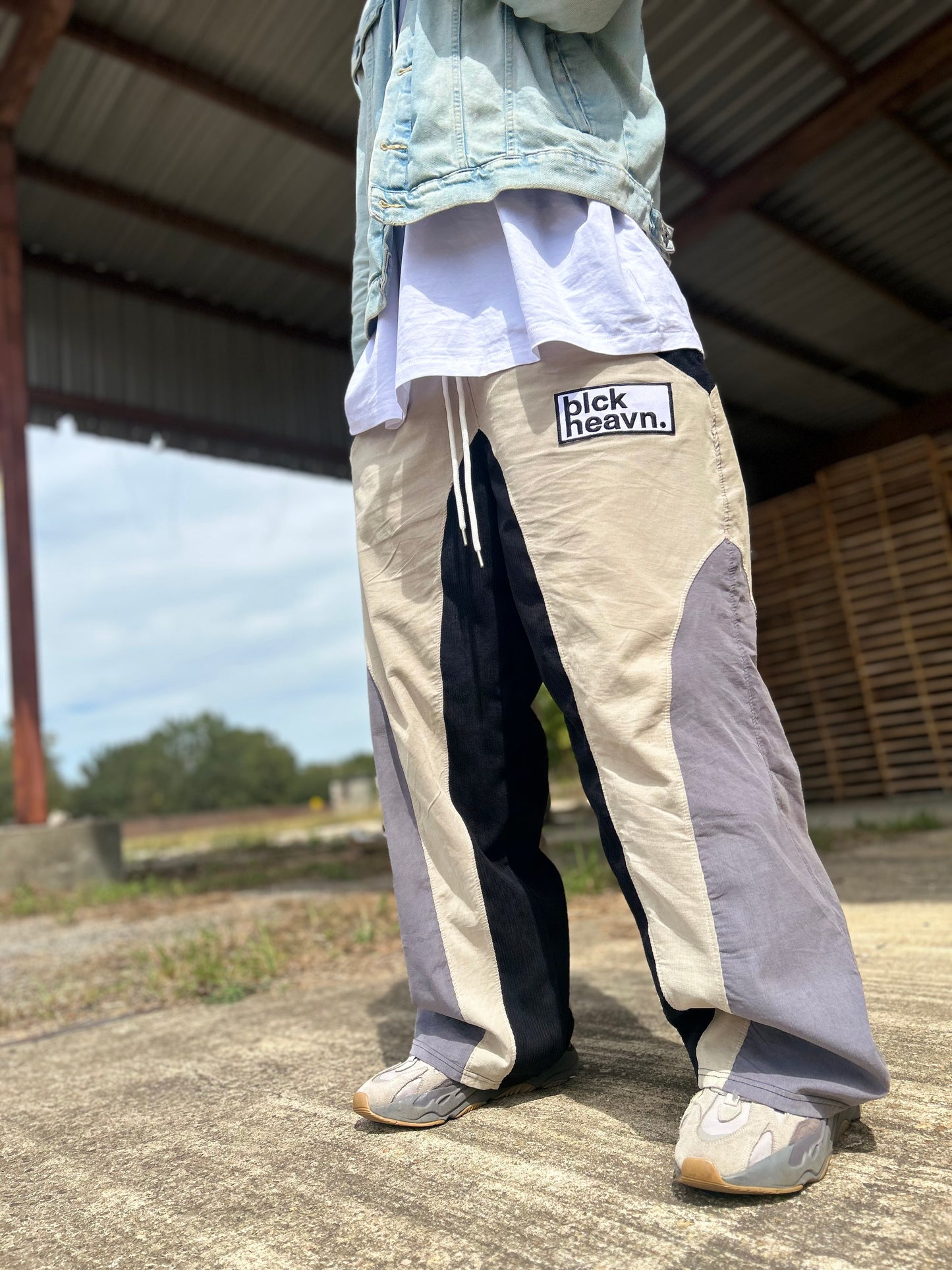 bh 650 (oversized pants)